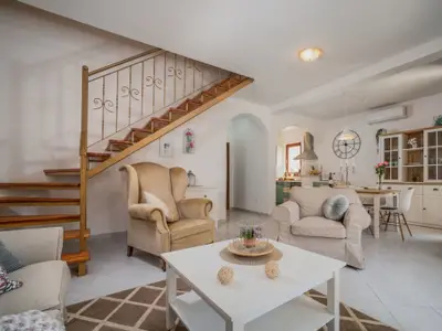 Ferienhaus für 9 Personen (120 m²) in Golaš 10/10