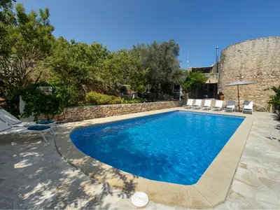pool