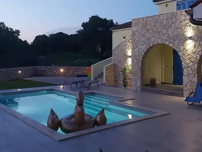 pool