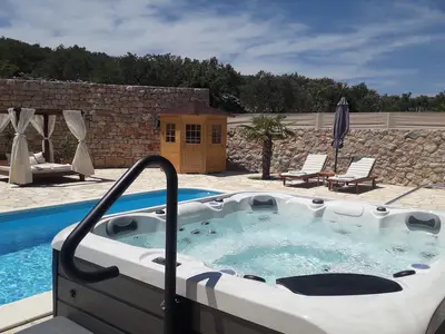 pool