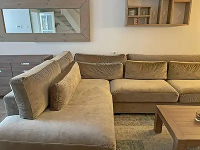 Bequeme Couch mit viel Platz