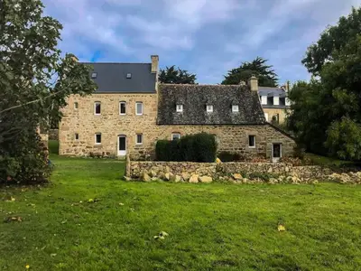 Ferienhaus für 7 Personen (170 m²) in Le Guiler 1/10