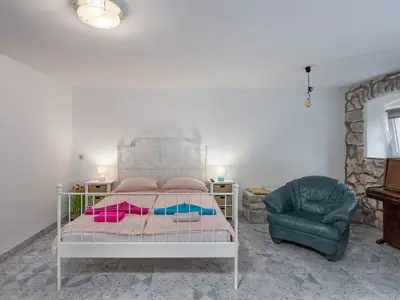 Zweites Schlafzimmer