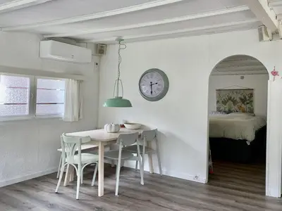 DiningRoom