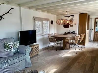 DiningRoom