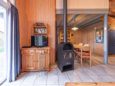 Kamin-/Ofen
