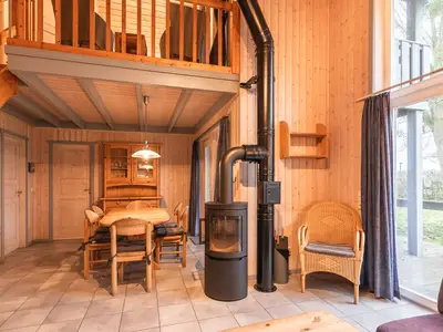 Kamin-/Ofen