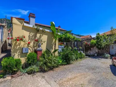 Ferienhaus für 7 Personen (150 m²) in Bribir 3/10