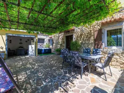 Ferienhaus für 7 Personen (150 m²) in Bribir 6/10