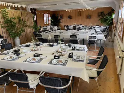 Eventraum «Schüür» bis 60 Personen (hier dekoriert für Anlass)