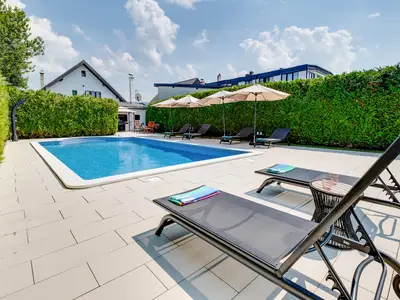 pool