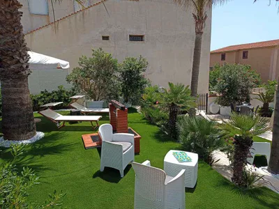 Ferienhaus für 8 Personen (120 m²) in Triscina 2/10