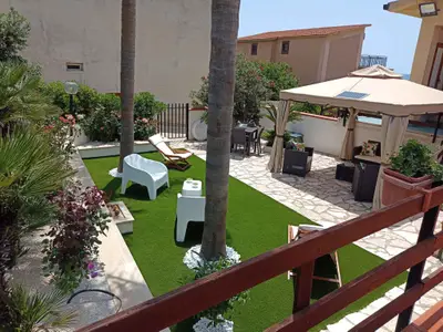 Ferienhaus für 8 Personen (120 m²) in Triscina 4/10
