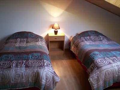 Schlafzimmer 1