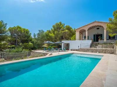 PoolOfHouse