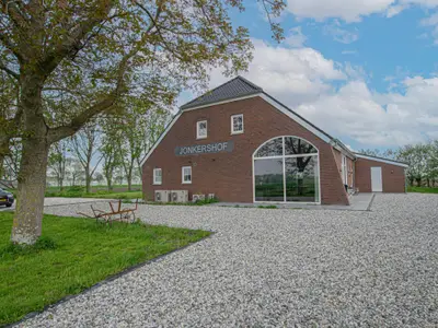 Außenseite Ferienhaus [Sommer]
