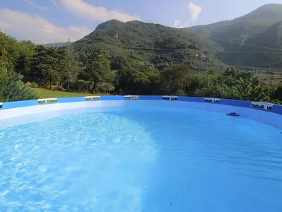 PoolOfHouse