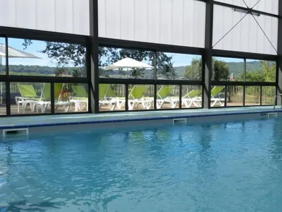 PoolOfHouse