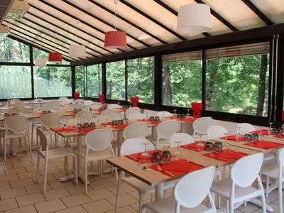 DiningRoom