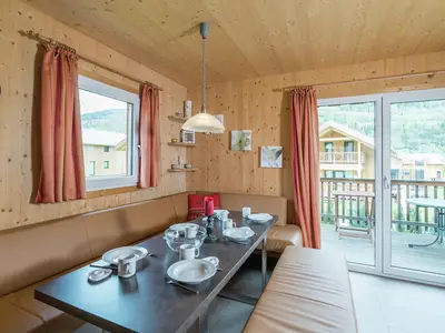 DiningRoom