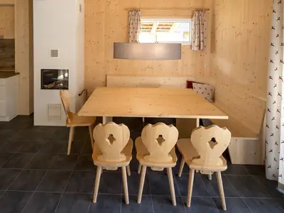 DiningRoom