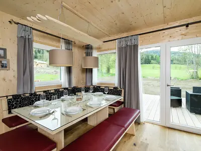 DiningRoom