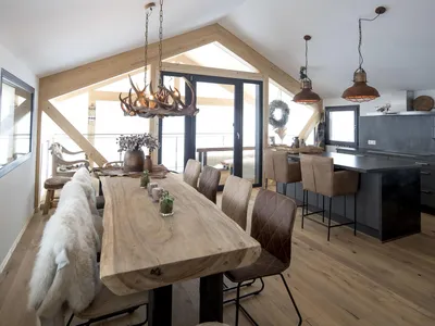 DiningRoom