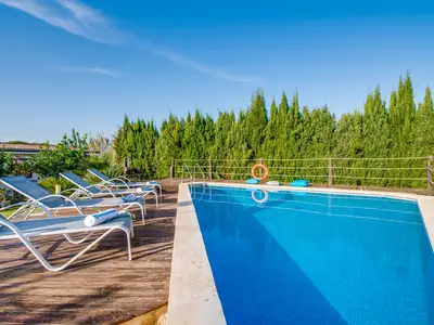 PoolOfHouse