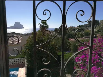 Wohnbereich. Ausblick aus dem Fenster Wohnbereich. Ausblick aus dem Fenster
