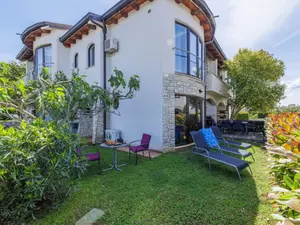 Ferienhaus für 5 Personen (100 m²) in Poreč