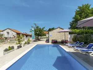Ferienhaus für 7 Personen (100 m²) in Poreč
