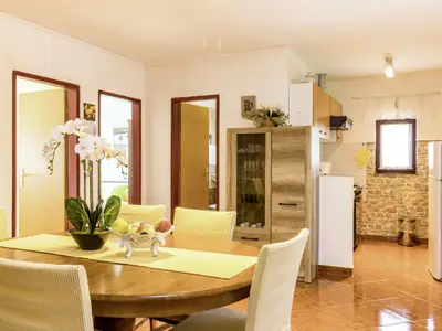 Ferienhaus für 6 Personen (100 m²) in Poreč 7/10