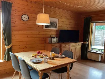 DiningRoom