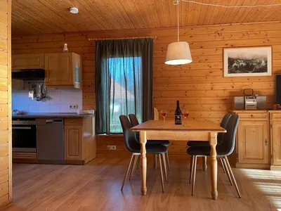 DiningRoom