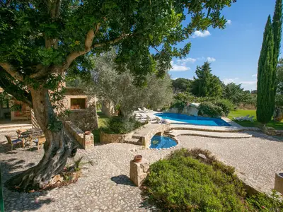 PoolOfHouse