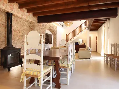 DiningRoom