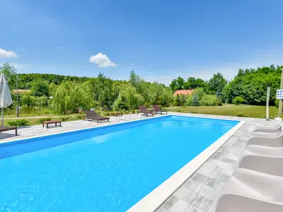 pool