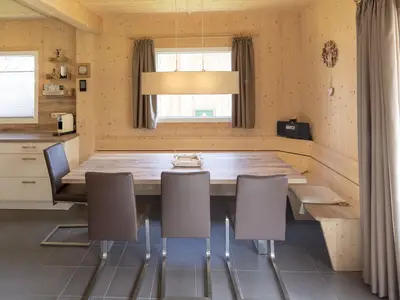 DiningRoom
