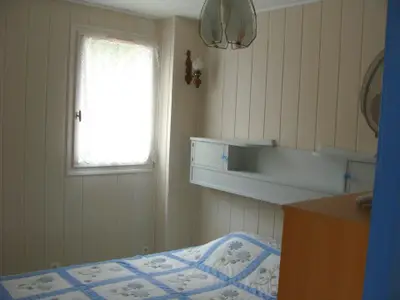 Doppelbett im Erdgeschoss
