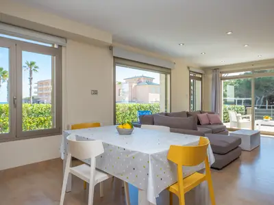 Ferienhaus für 7 Personen (240 m²) in Platja De Muro 9/10