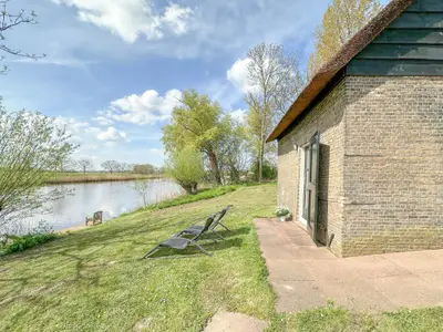 Außenseite Ferienhaus [Sommer]