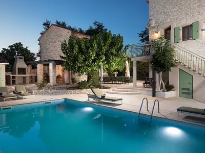 pool