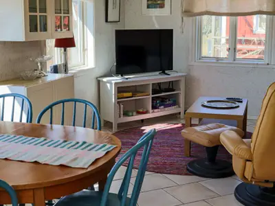 Indoor Indoor