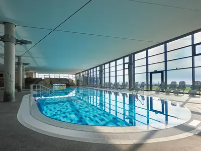 PoolOfHouse