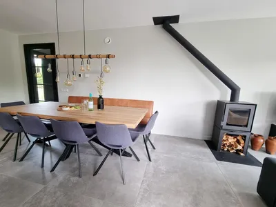 DiningRoom