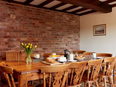 DiningRoom