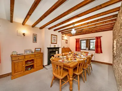DiningRoom