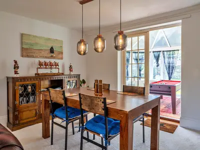 DiningRoom