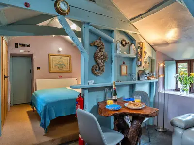 DiningRoom