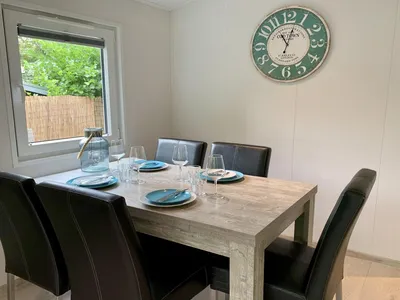 DiningRoom
